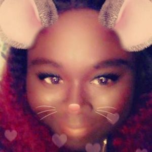 Meet your Posher, Renee